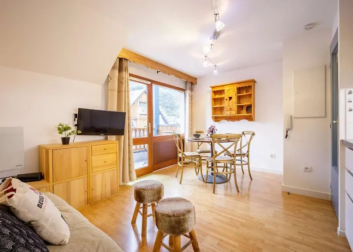 Pour 4 Pers. A Lary Soulan Avec Parking - Fr-1-296-431 アパート *